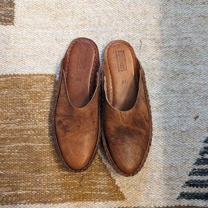Mohinders leather slides, womens sz 10